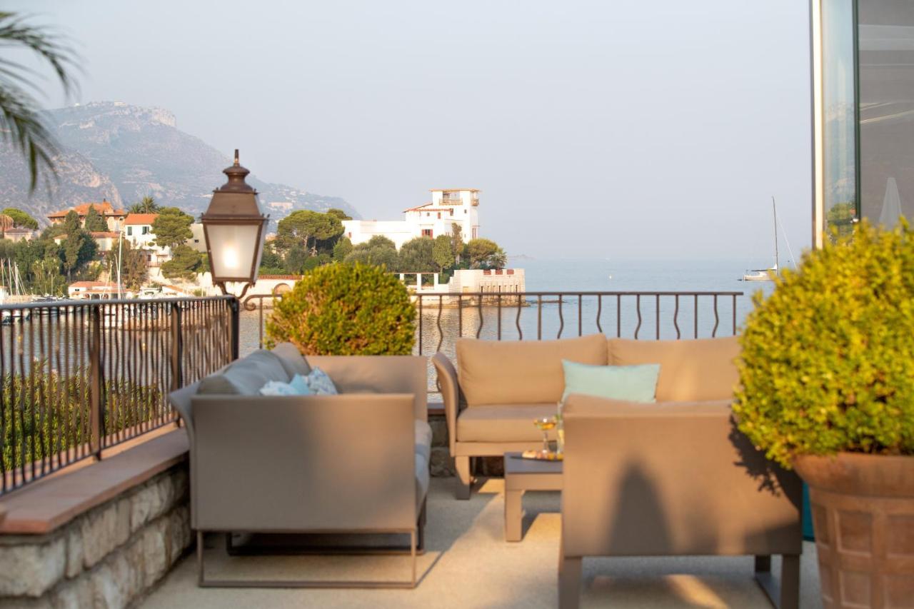 Royal-riviera Hotel