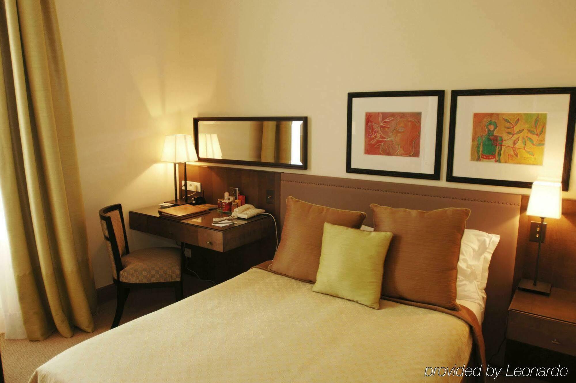 Royal-riviera Hotel 5*